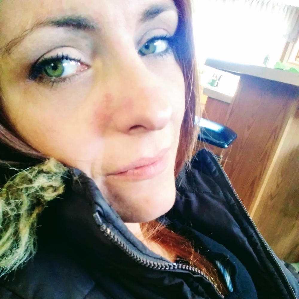 Meet your Posher, Desiree